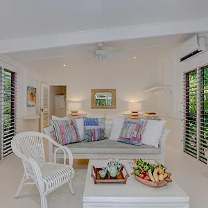 4* Resort Sejala Huts